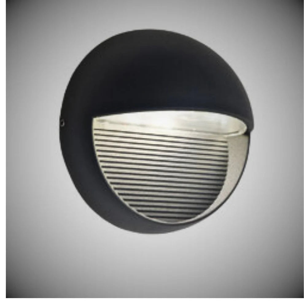 RADIUS Outdoor Wall Light
