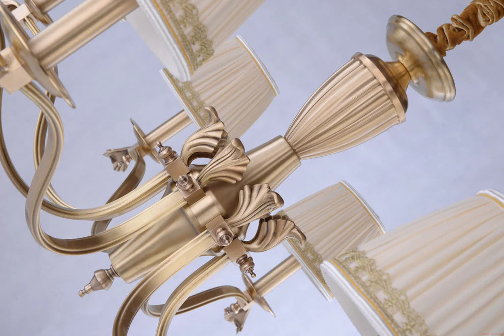Traditional Vintage Lampshade Chandelier (800mm)