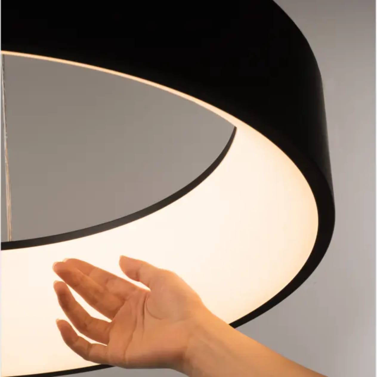 Modern Round Aluminum Chandelier (9085-Round Black)
