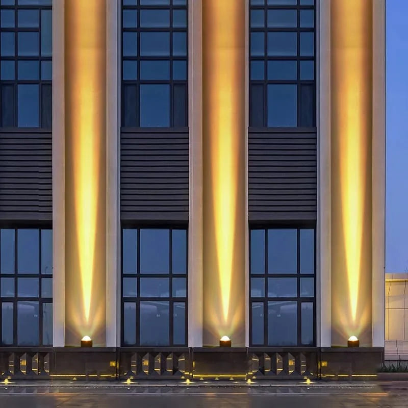 Outdoor Waterproof Narrow Beam Light