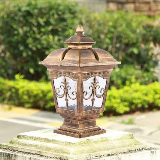 Classic European Style Gate Light (Antique Gold)
