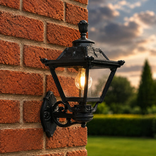 Golia Square Classic Wall Light (Made in Italy)