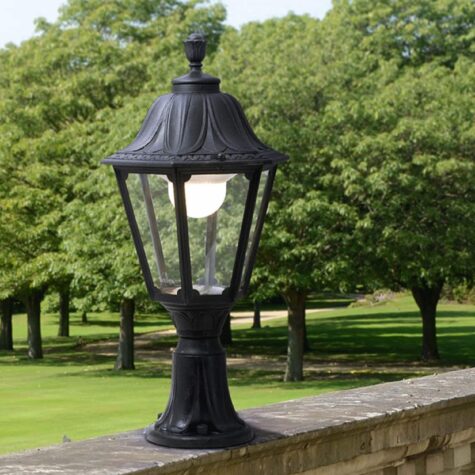Lot Noemi Hexagonal  Gate Pillar Light (Made in Italy)