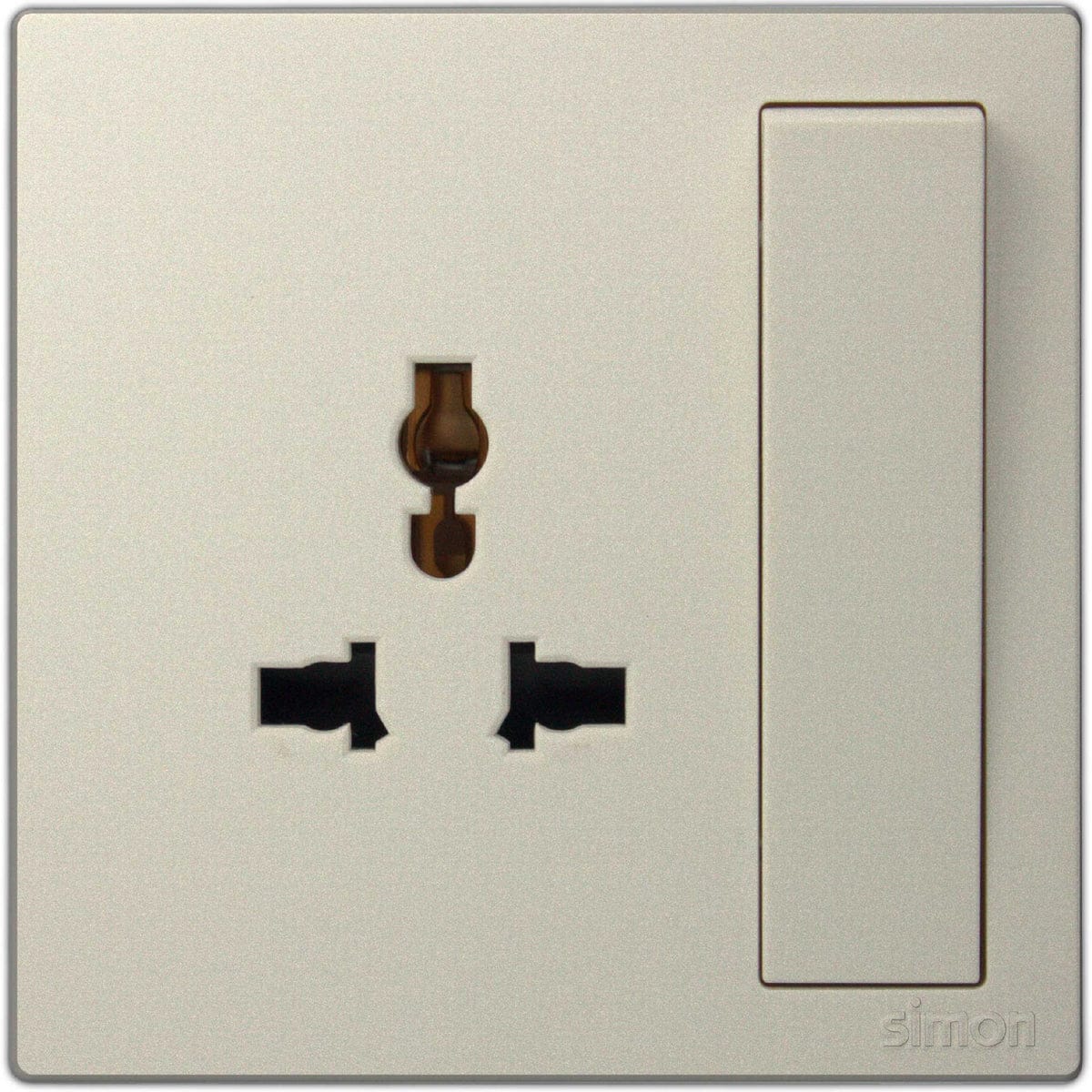 Simon 1G International Switched Socket - White