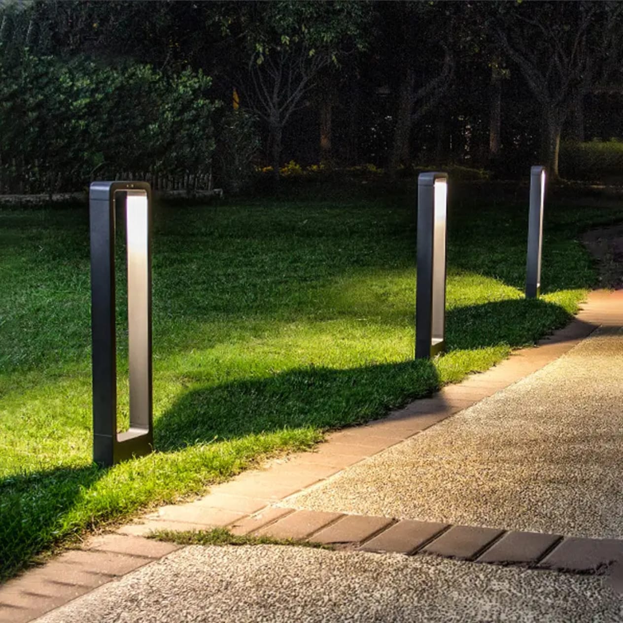 Modern Garden LED Bollard Light Waterproof IP65