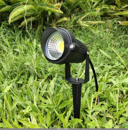 Outdoor Waterproof Garden Spike Light (7w)