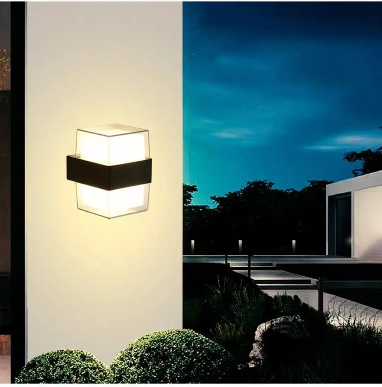 Squire Modern LED Waterproof Outdoor Wall Light