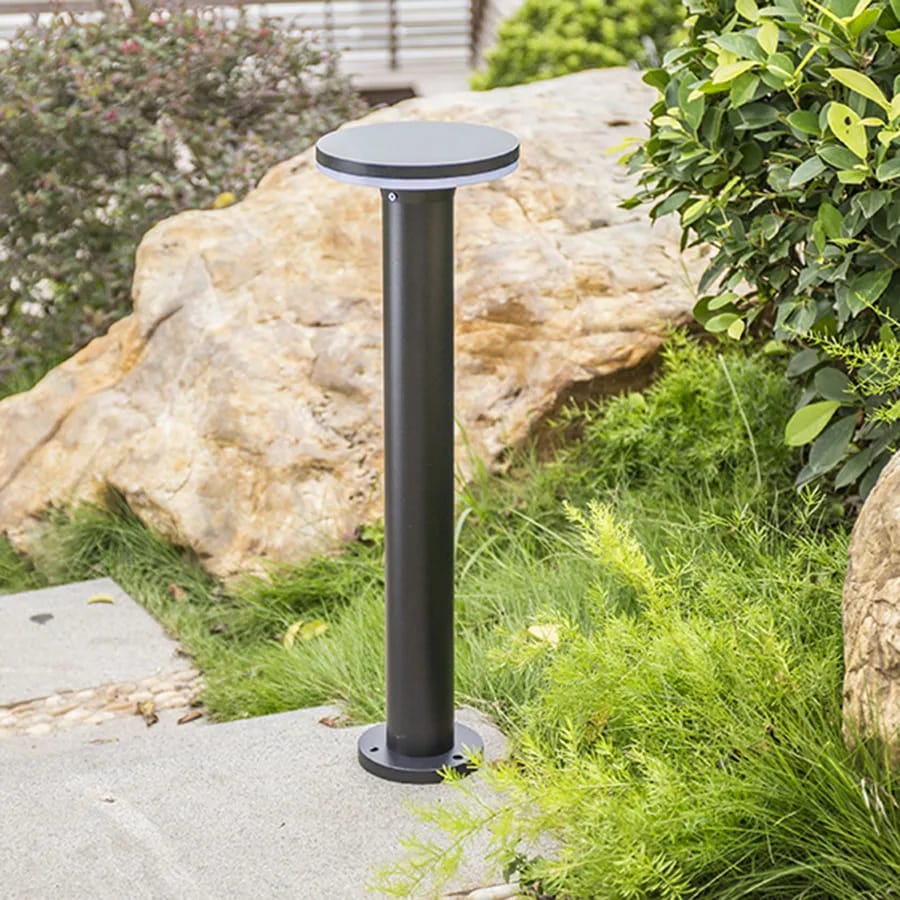 Modern Outdoor Waterproof Bollard Lamp IP65