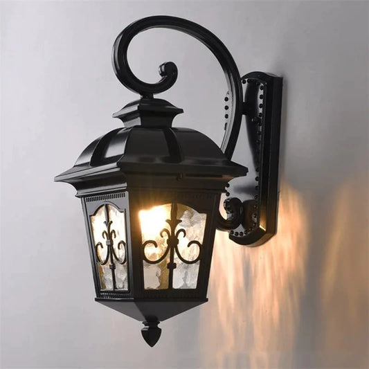 Classic Style Retro Outdoor Waterproof Wall Light IP54