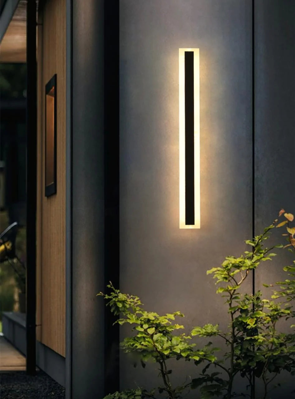 Modern Linear Shape IP65 Outdoor LED Wall Light